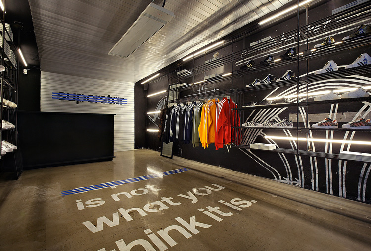 Componist ik ben gelukkig Verdorde Adidas SUPERSTAR | Hall of Fame pop-up store, Seoul — urdesignmag