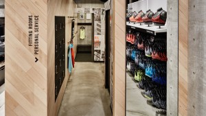 patroon Gewoon Kameel Nike Kichijoji Running Concept Store, Tokyo — urdesignmag