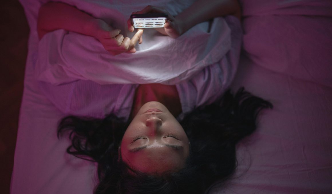 Smartphone Use and Sleep: What You Need to Know