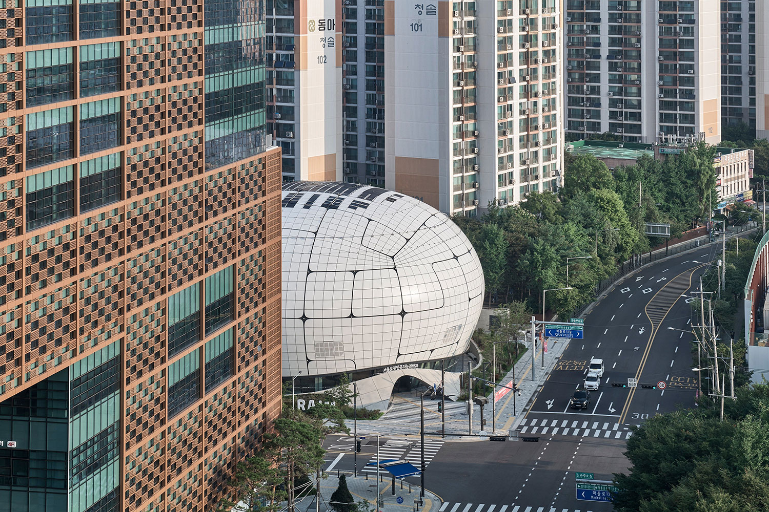 RAIM - Seoul Robot & AI Museum, Seoul, KOR / MAA Melike Altınışık Architects