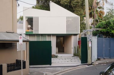 Kidman Lane: A Whimsical Fusion of Avant-Garde Design and Efficient Living in Paddington